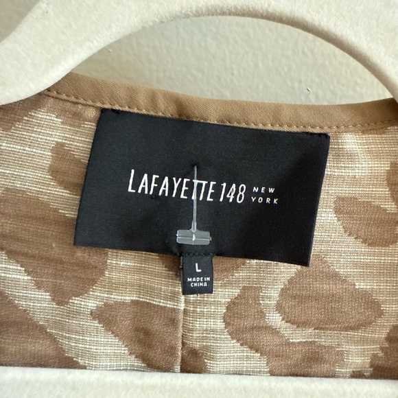 Lafayette 148 New York‎ • Animal Print Jacquard Zip Front Jacket Large Neutral - Picture 3 of 10